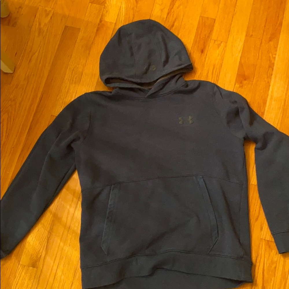 Blue under armour sweatshirt